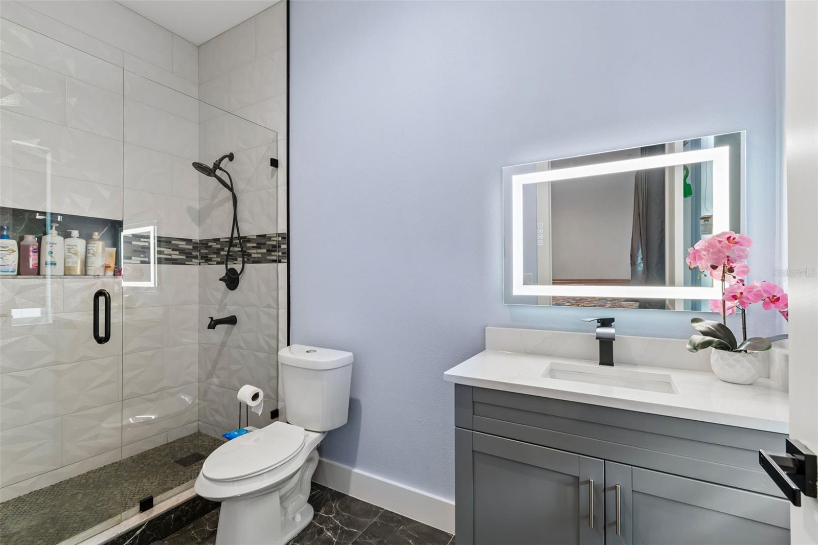 106 W 122ND AVE, TAMPA, FL, 33612