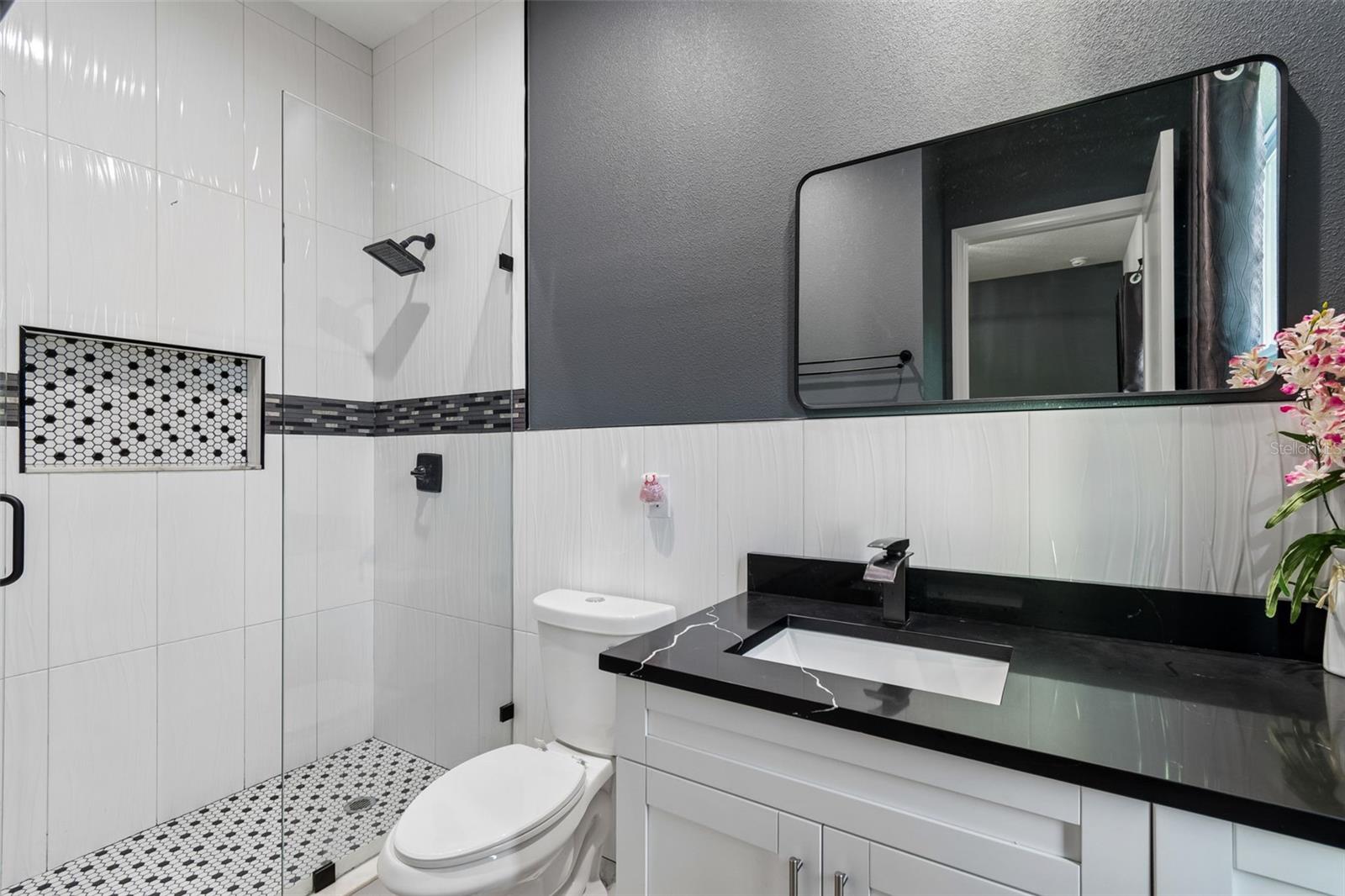 106 W 122ND AVE, TAMPA, FL, 33612