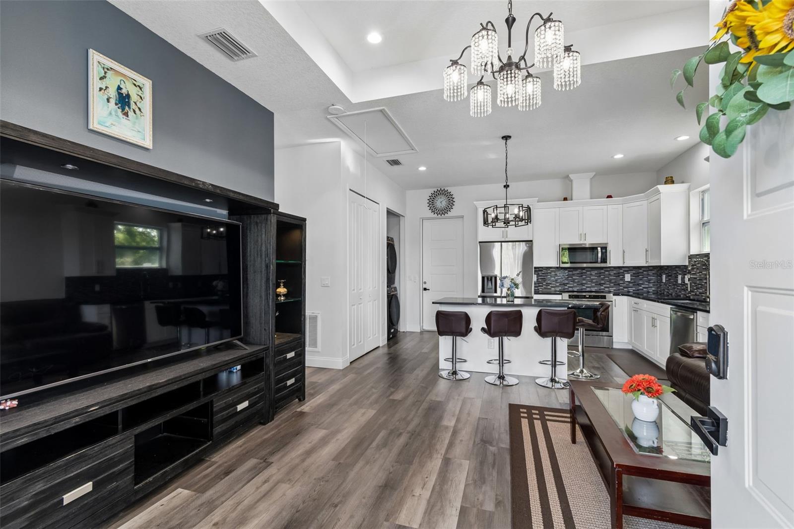 106 W 122ND AVE, TAMPA, FL, 33612