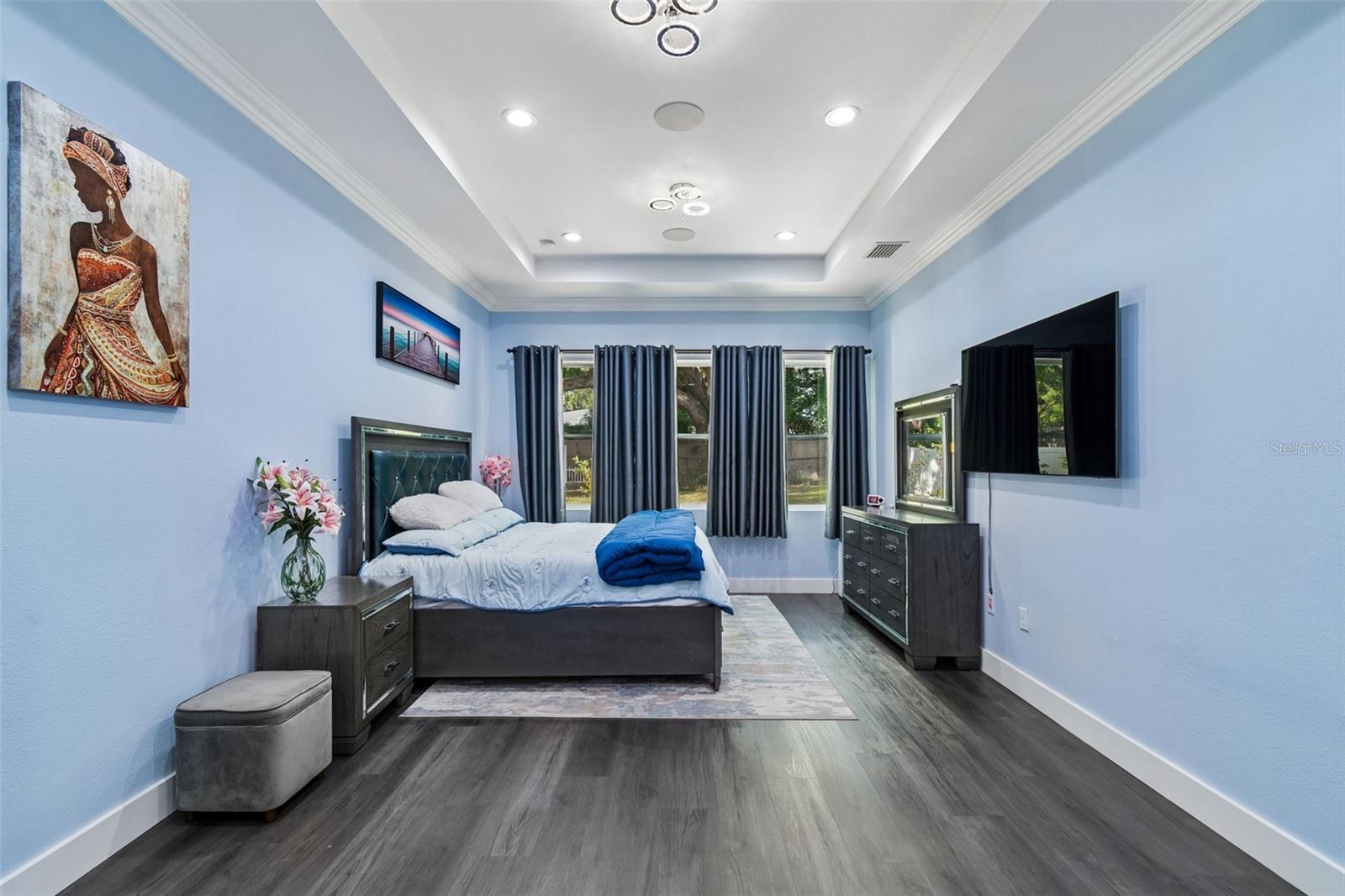 106 W 122ND AVE, TAMPA, FL, 33612