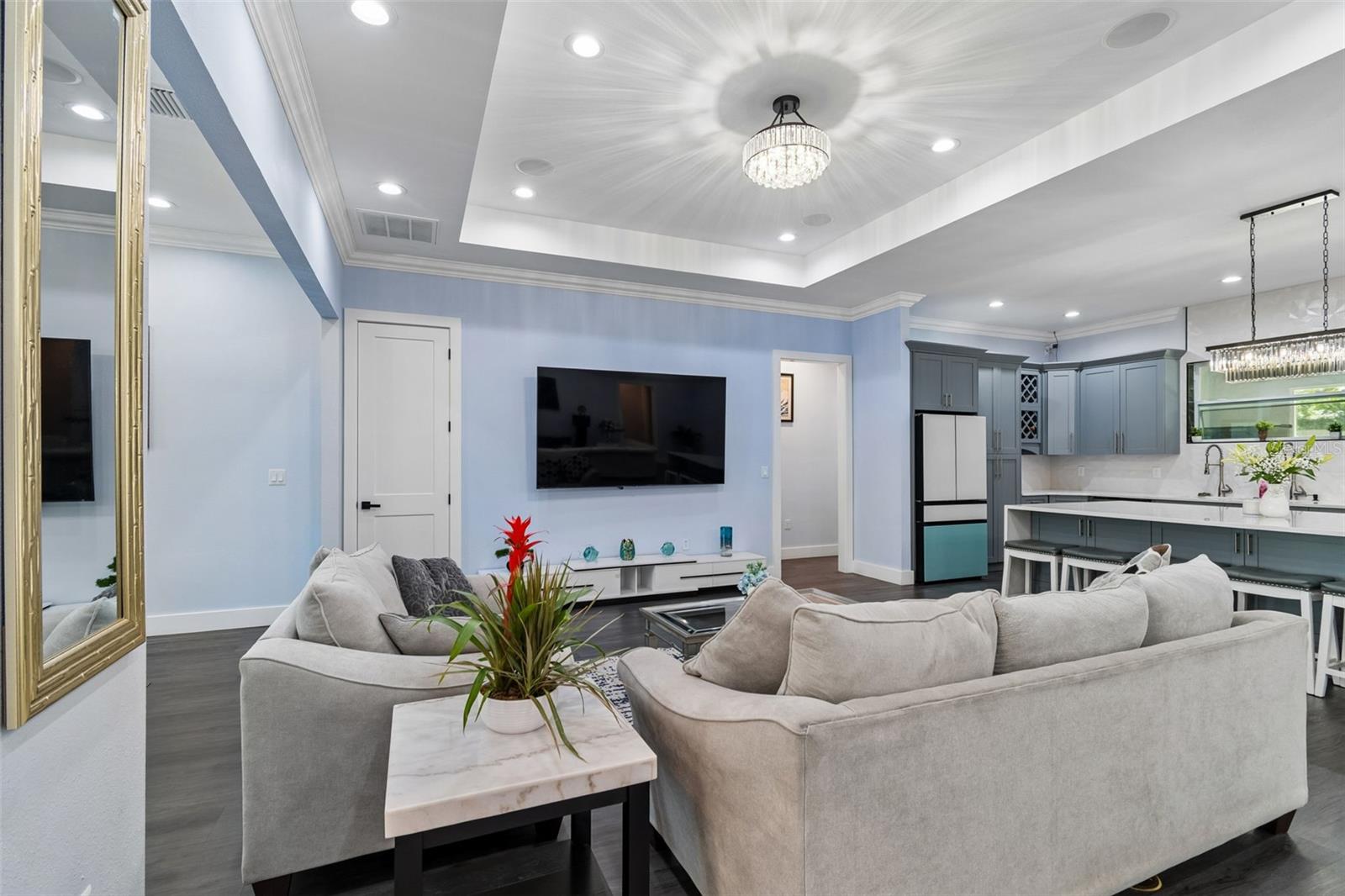 106 W 122ND AVE, TAMPA, FL, 33612