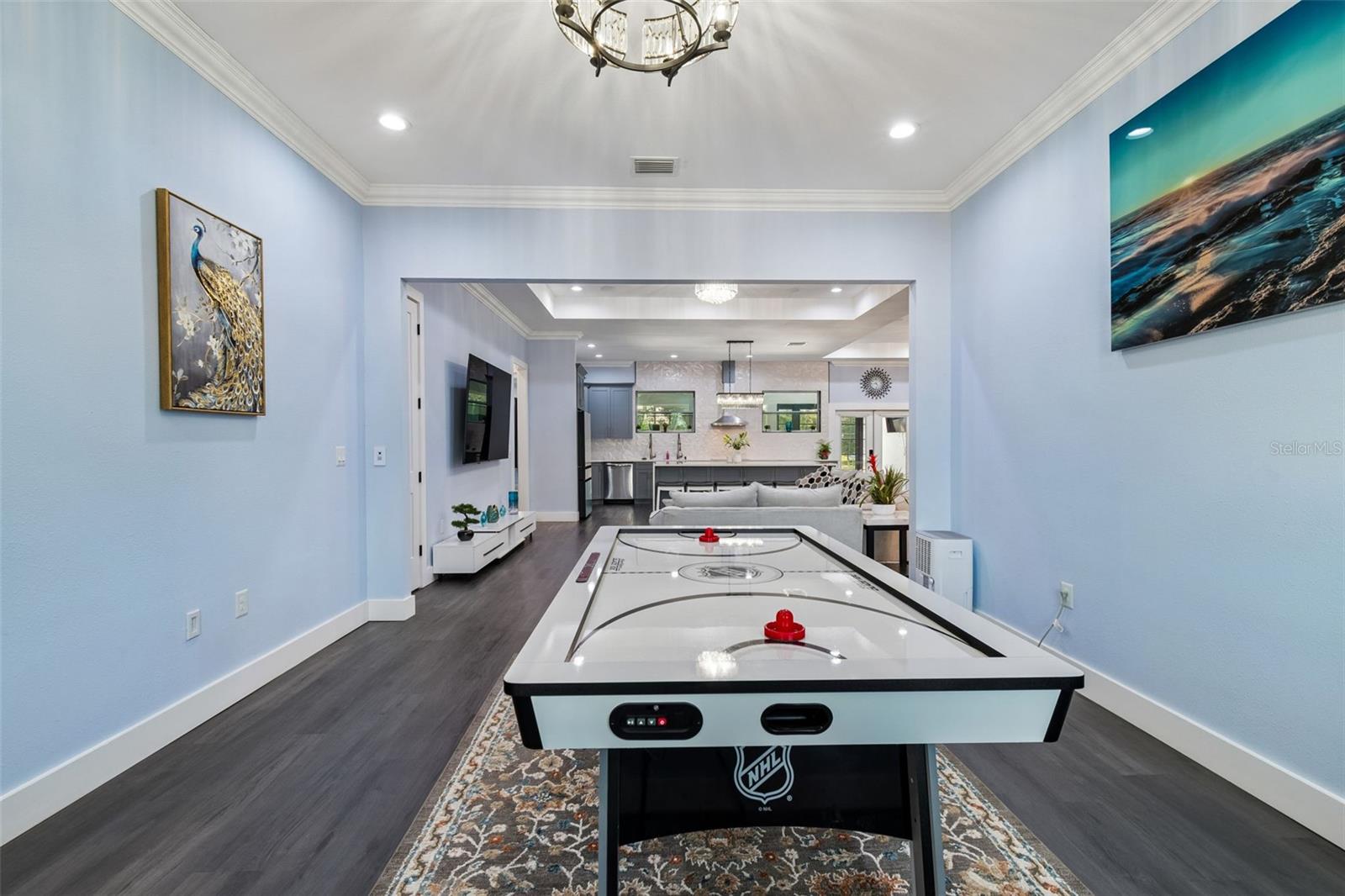 106 W 122ND AVE, TAMPA, FL, 33612