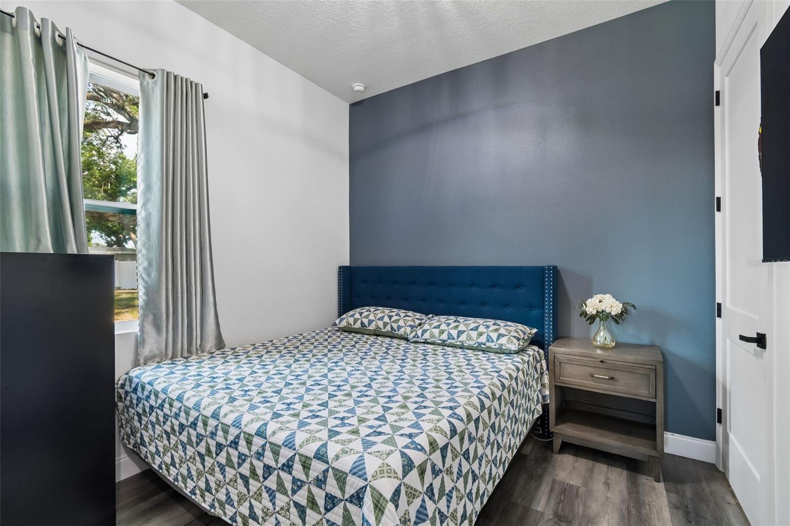 106 W 122ND AVE, TAMPA, FL, 33612