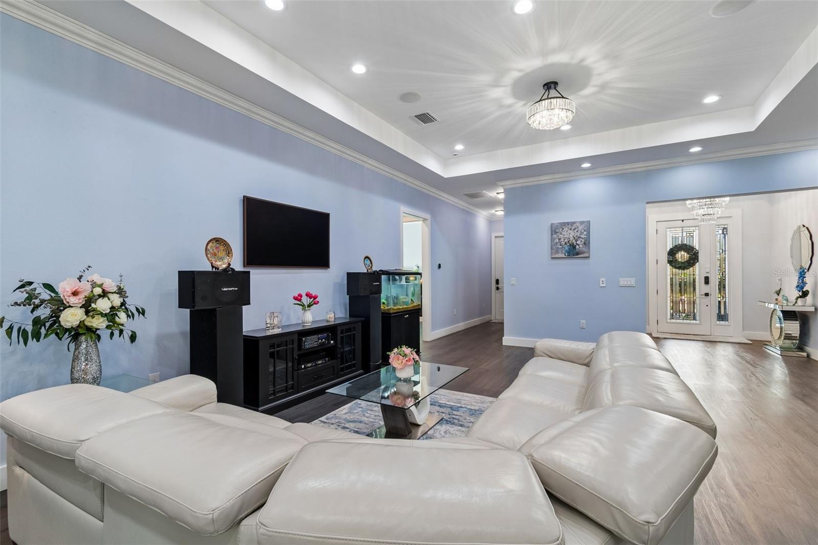 106 W 122ND AVE, TAMPA, FL, 33612