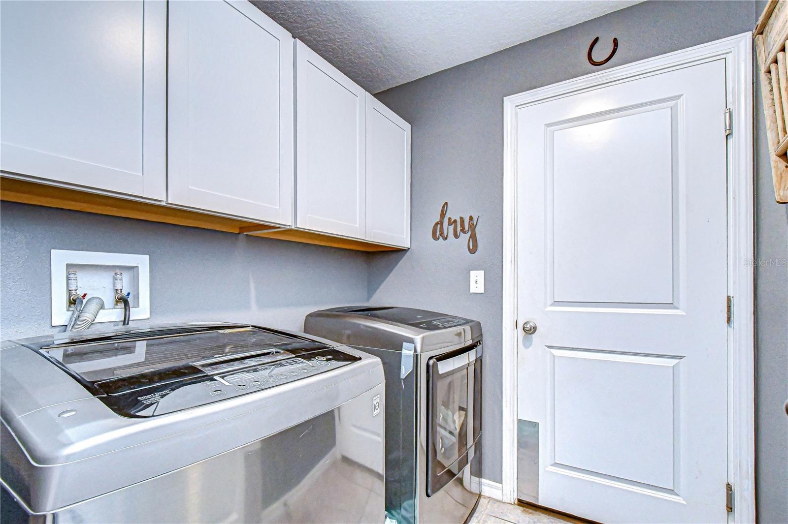 6823 HAZELNUT SPICE DR, SUN CITY CENTER, FL, 33573