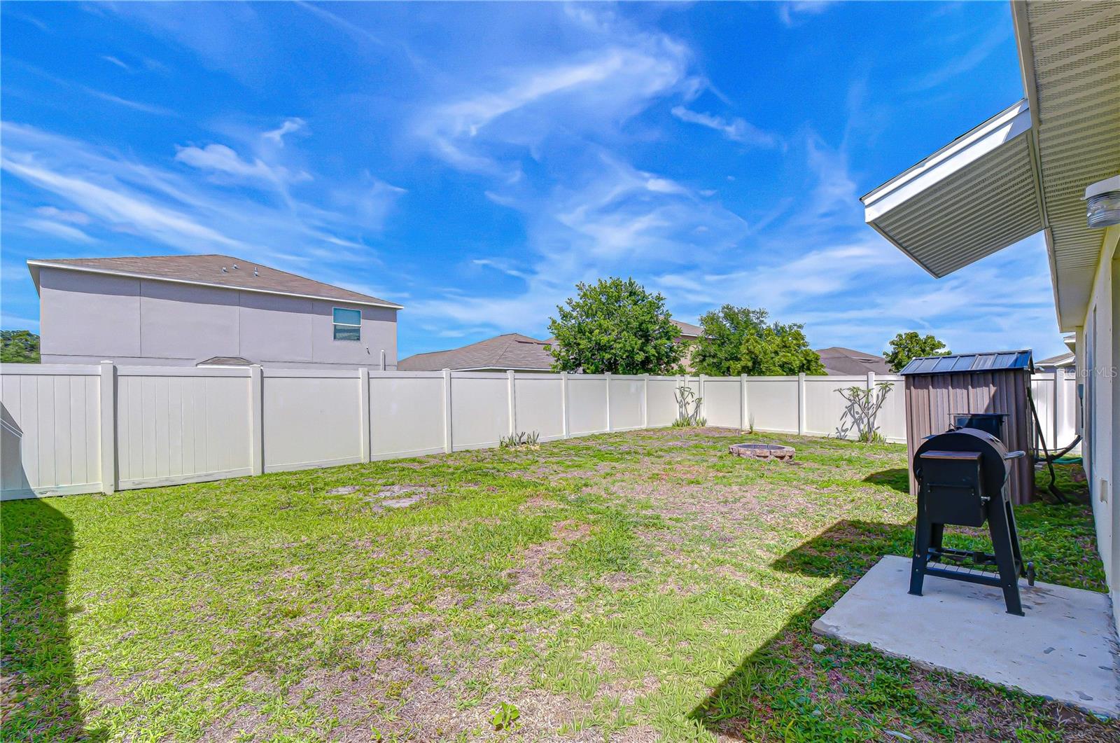 6823 HAZELNUT SPICE DR, SUN CITY CENTER, FL, 33573