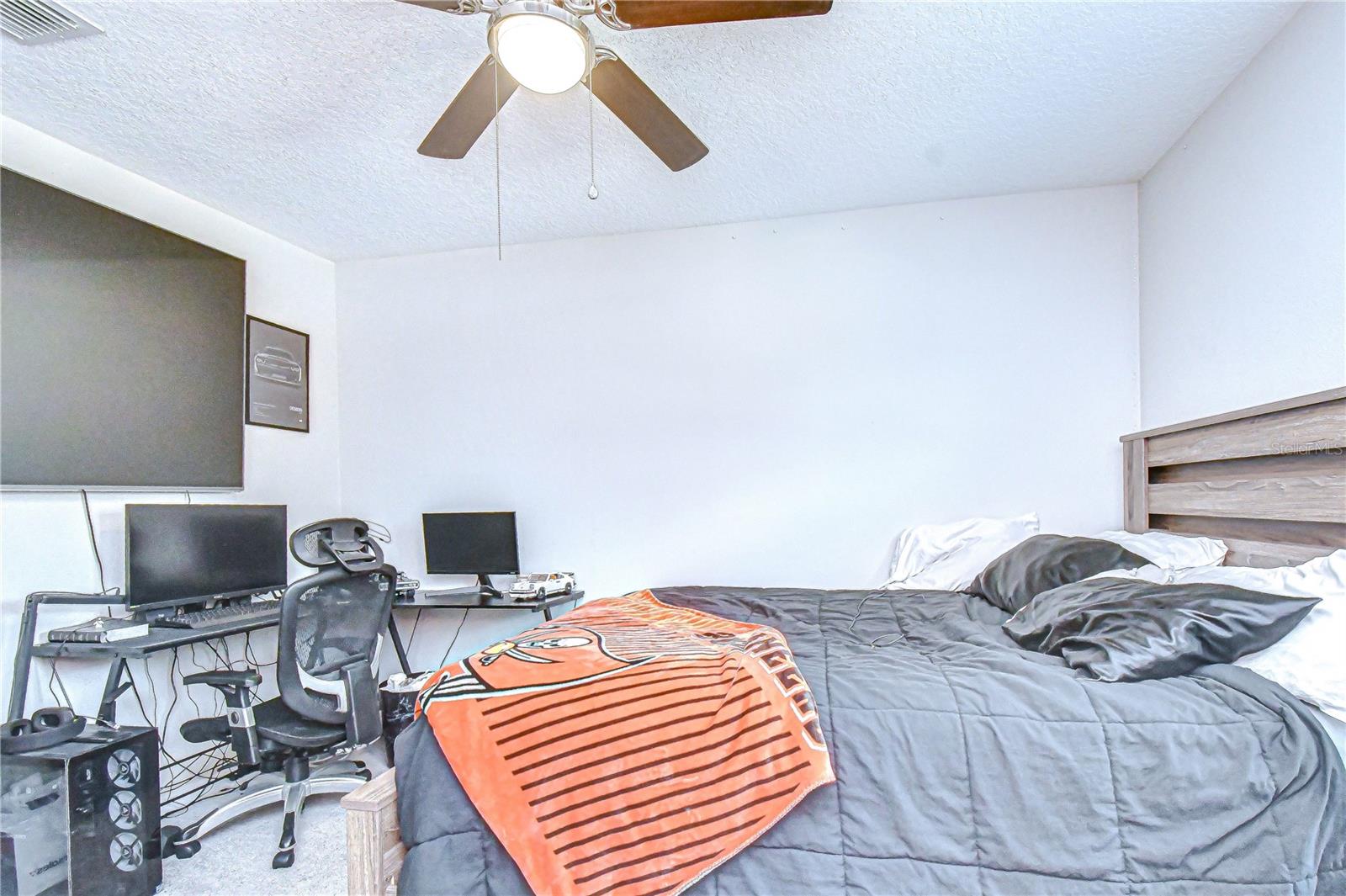 6823 HAZELNUT SPICE DR, SUN CITY CENTER, FL, 33573