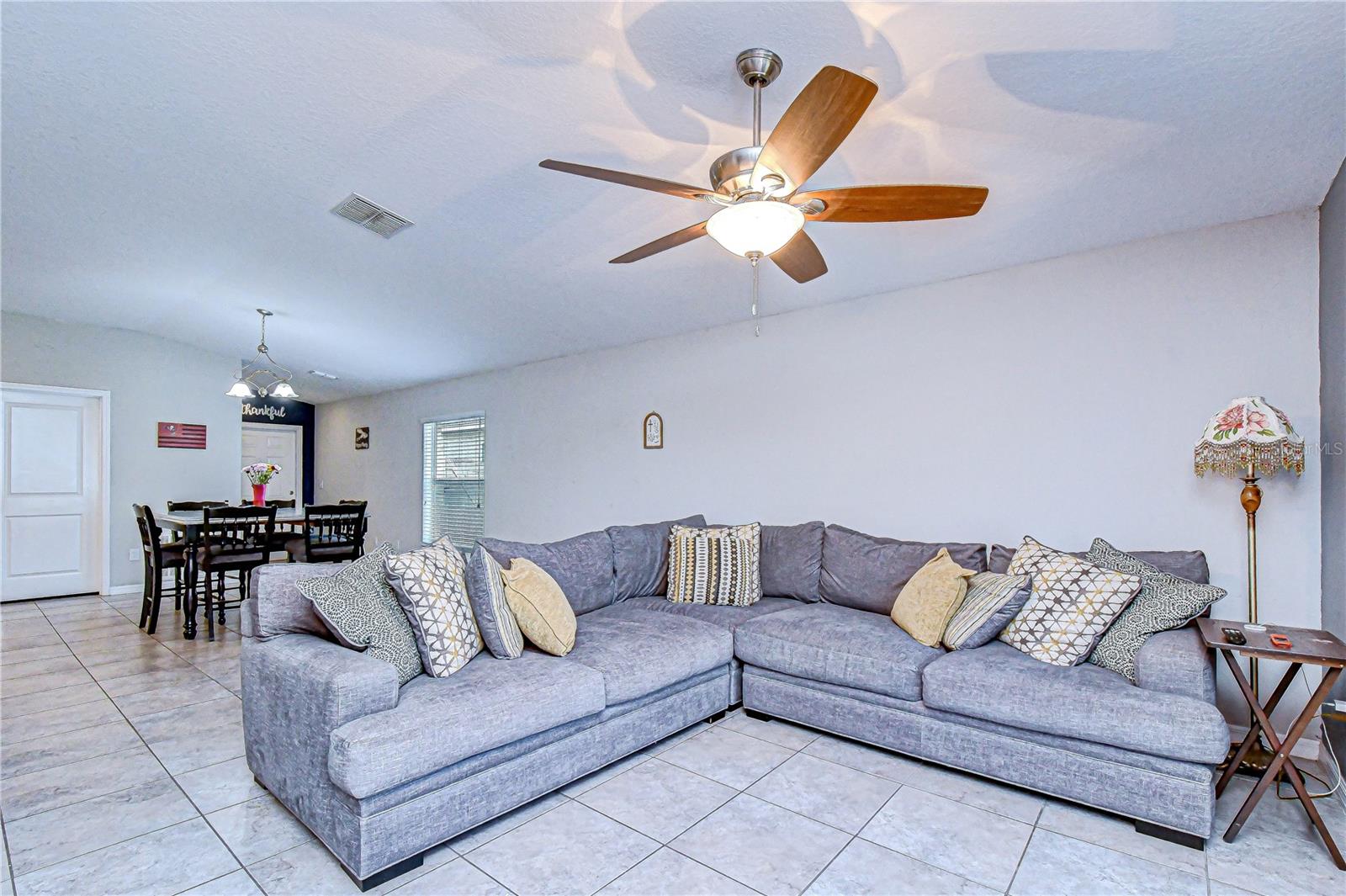 6823 HAZELNUT SPICE DR, SUN CITY CENTER, FL, 33573