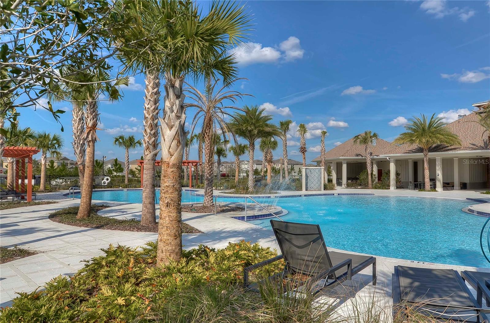 6823 HAZELNUT SPICE DR, SUN CITY CENTER, FL, 33573