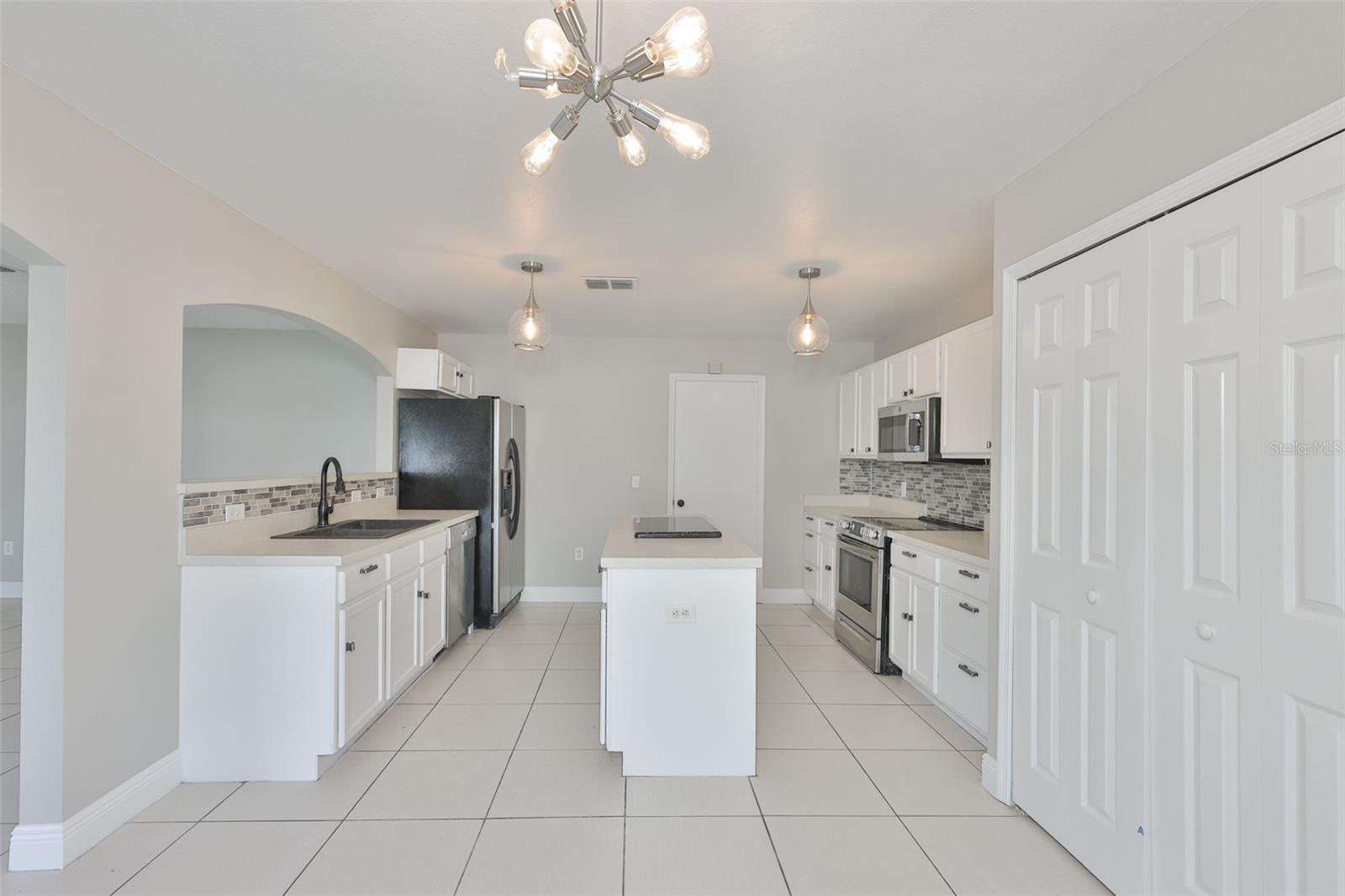 10505 OPUS DR, RIVERVIEW, FL, 33579