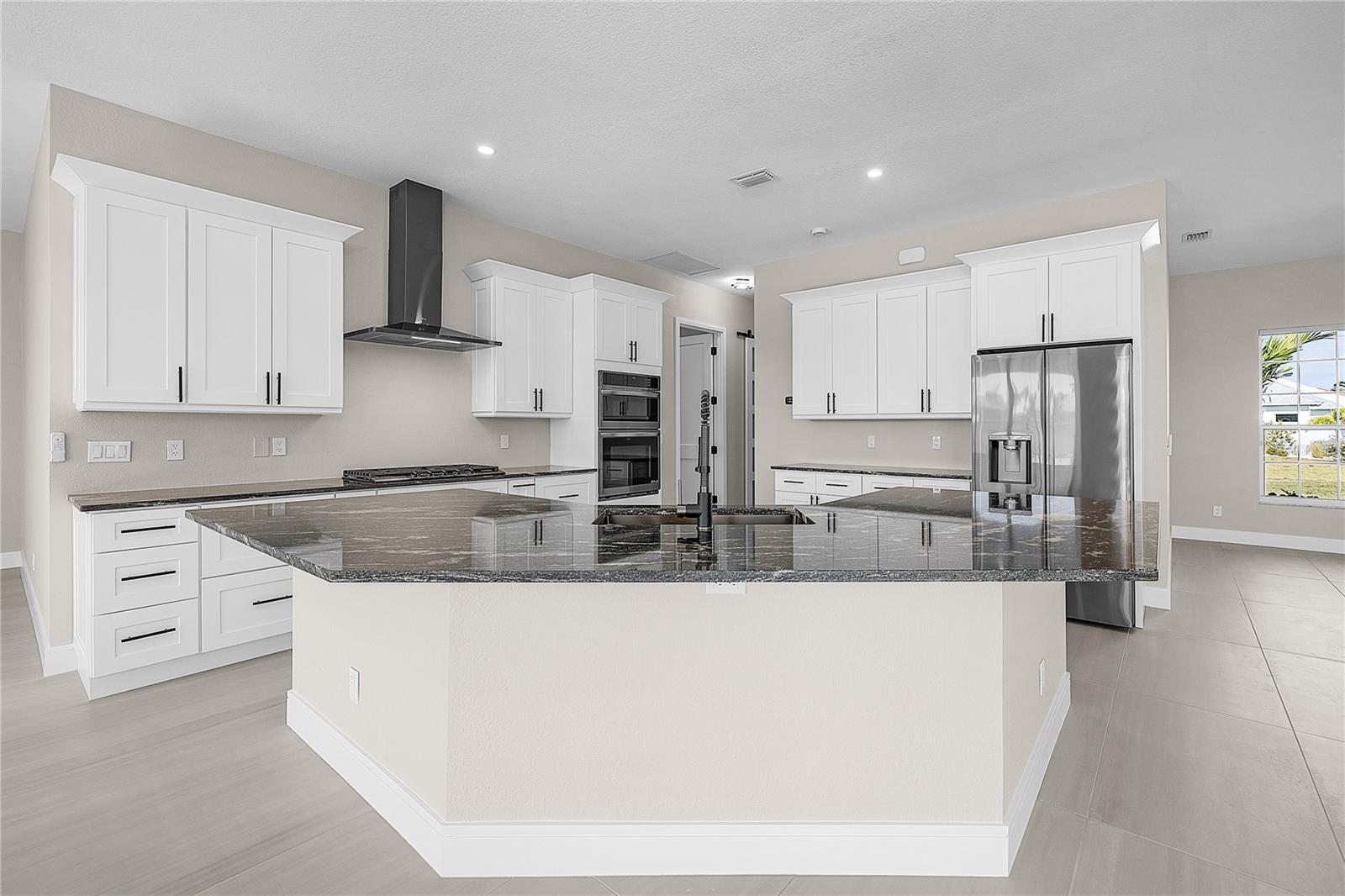 3302 NW 2ND TER, CAPE CORAL, FL, 33993