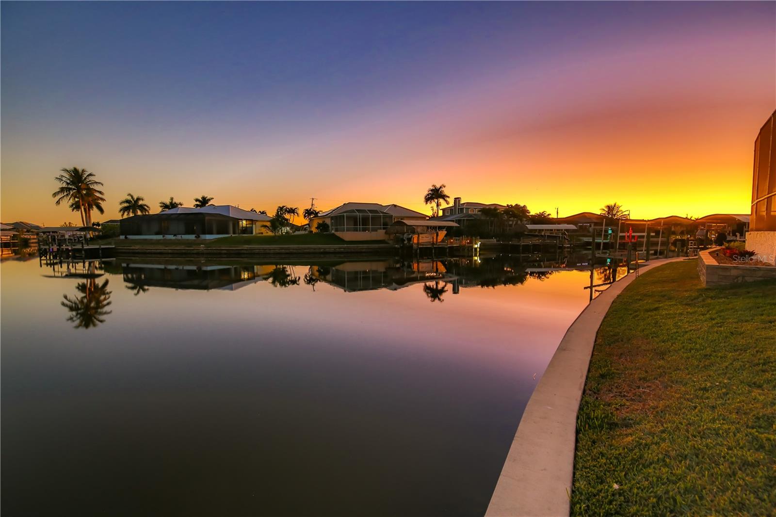 3302 NW 2ND TER, CAPE CORAL, FL, 33993