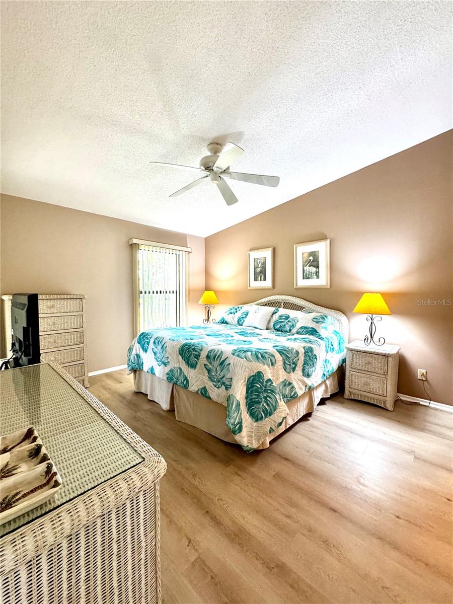 4644 WEYBRIDGE #10, SARASOTA, FL, 34235