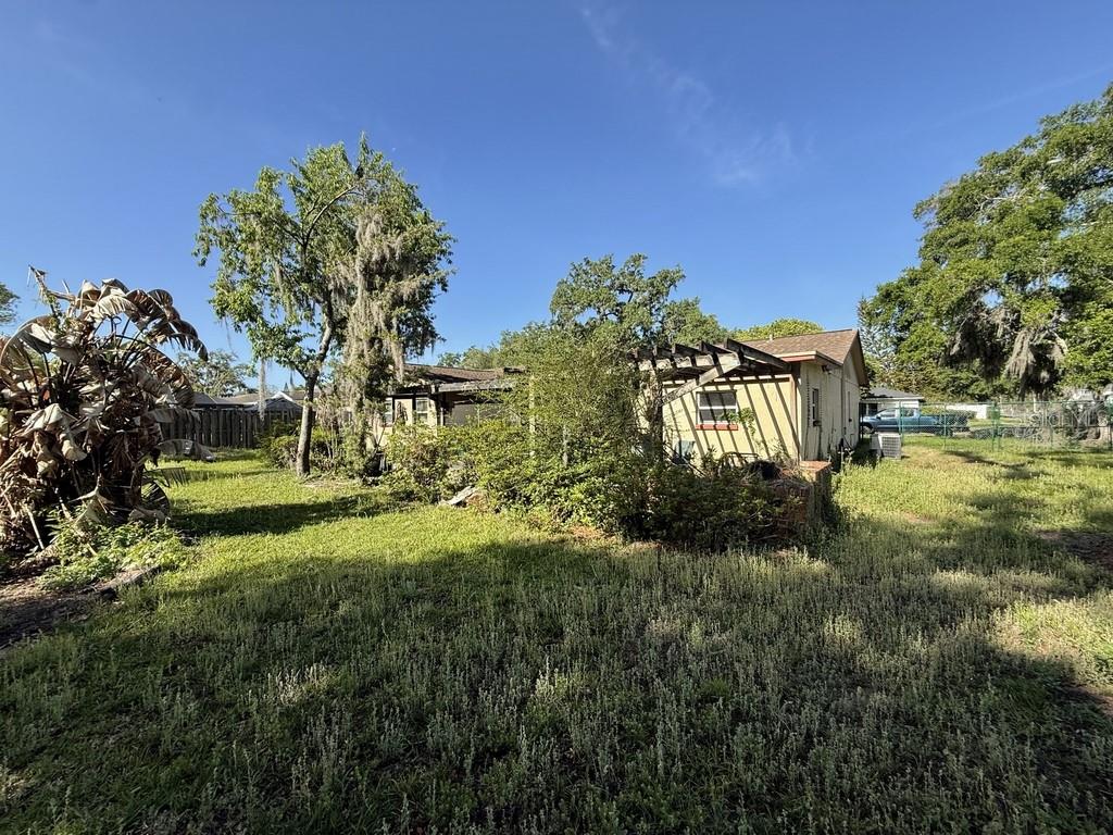 2928 FOREST CIR, SEFFNER, FL, 33584