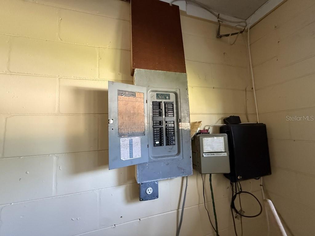 2928 FOREST CIR, SEFFNER, FL, 33584