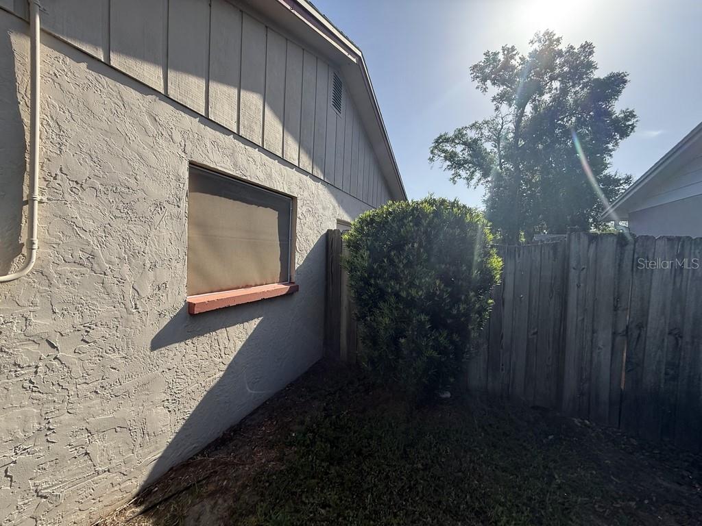 2928 FOREST CIR, SEFFNER, FL, 33584