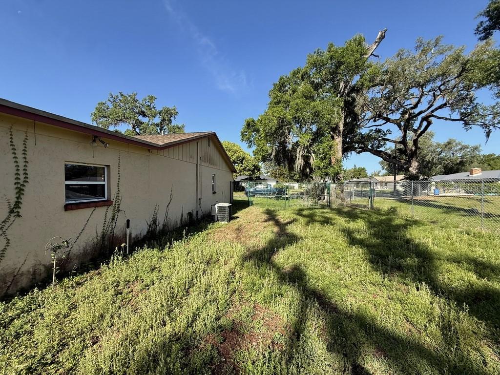 2928 FOREST CIR, SEFFNER, FL, 33584