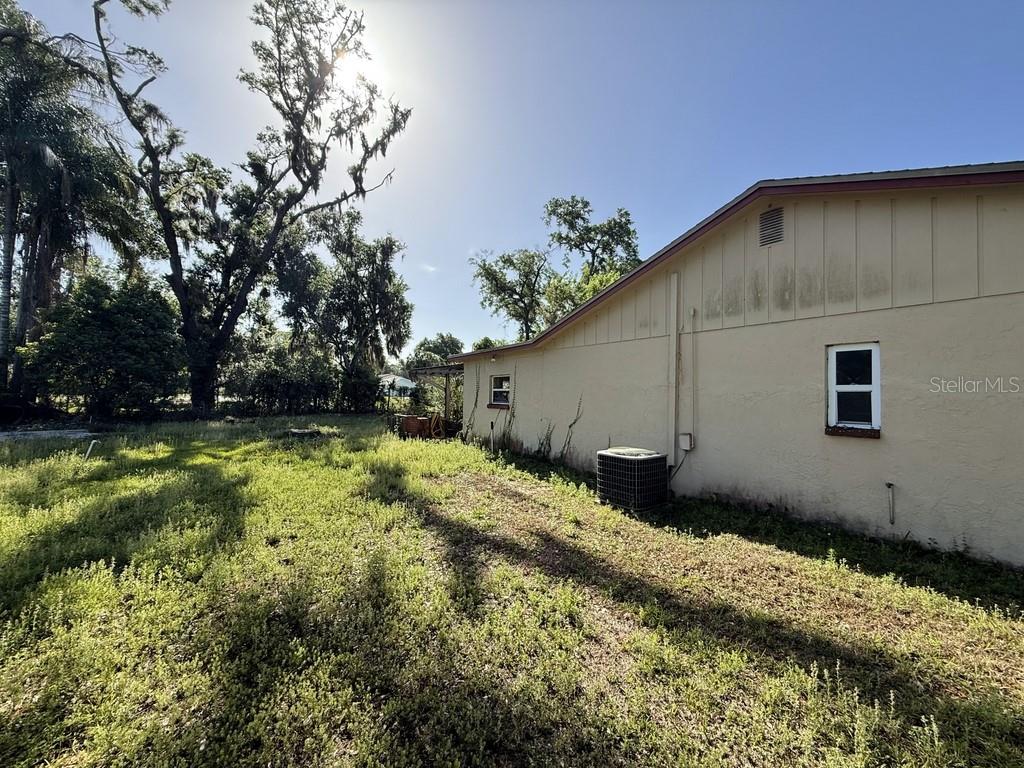 2928 FOREST CIR, SEFFNER, FL, 33584