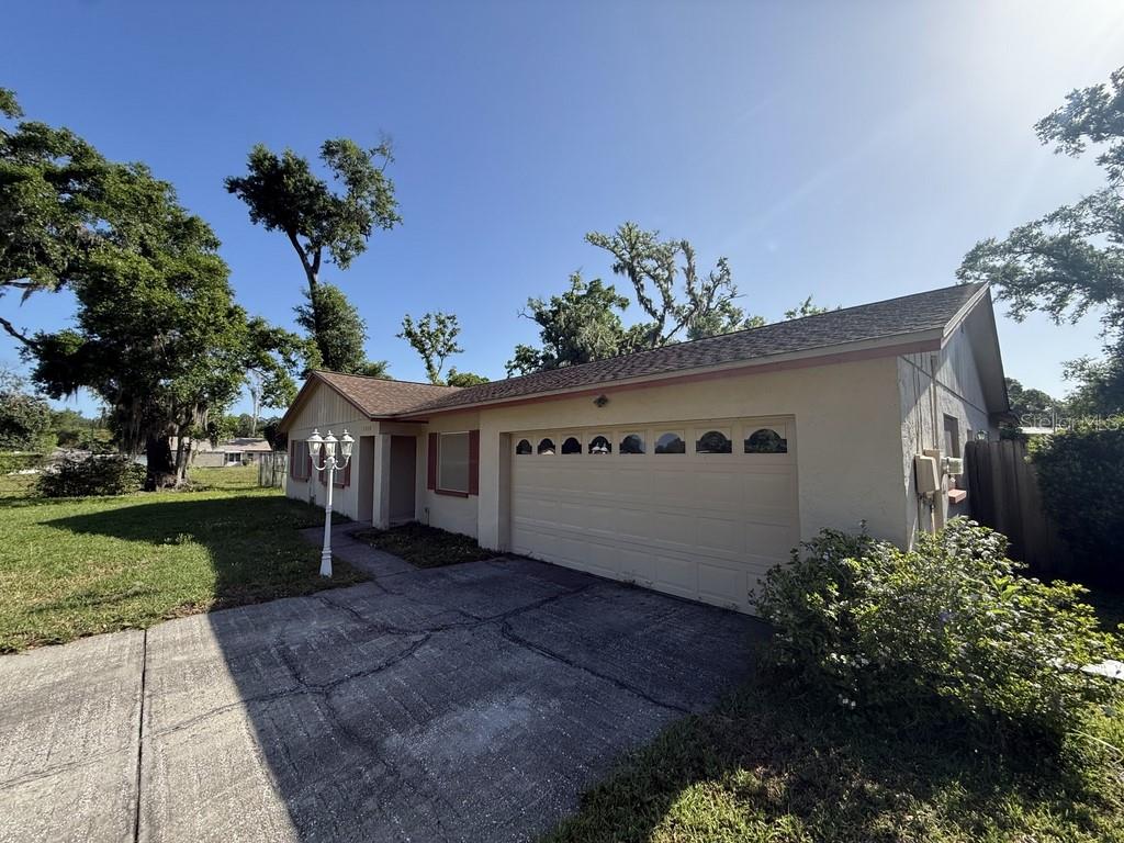 2928 FOREST CIR, SEFFNER, FL, 33584