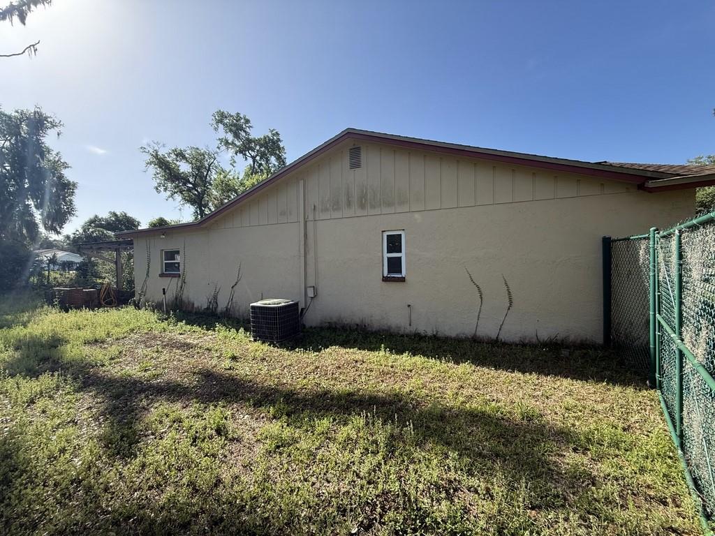 2928 FOREST CIR, SEFFNER, FL, 33584