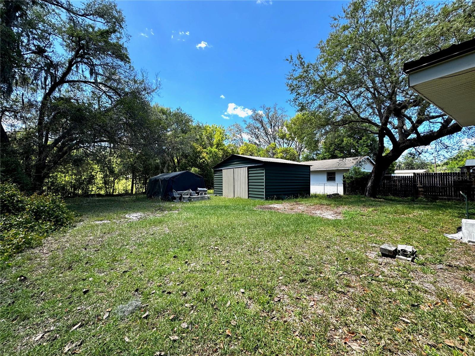 6013 IDLE A WHILE CIR, DADE CITY, FL, 33523