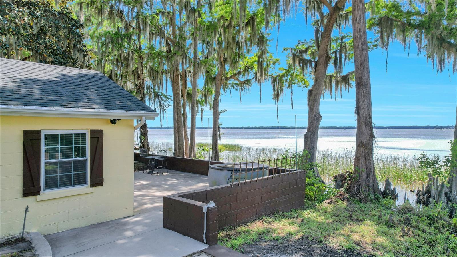 30437 ORANGE DR, LEESBURG, FL, 34748