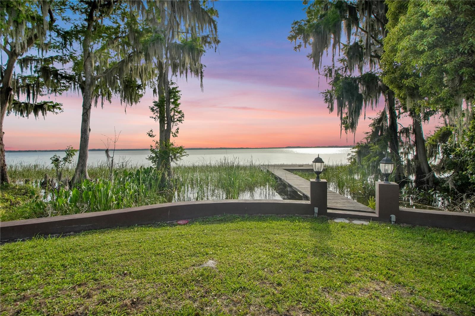 30437 ORANGE DR, LEESBURG, FL, 34748