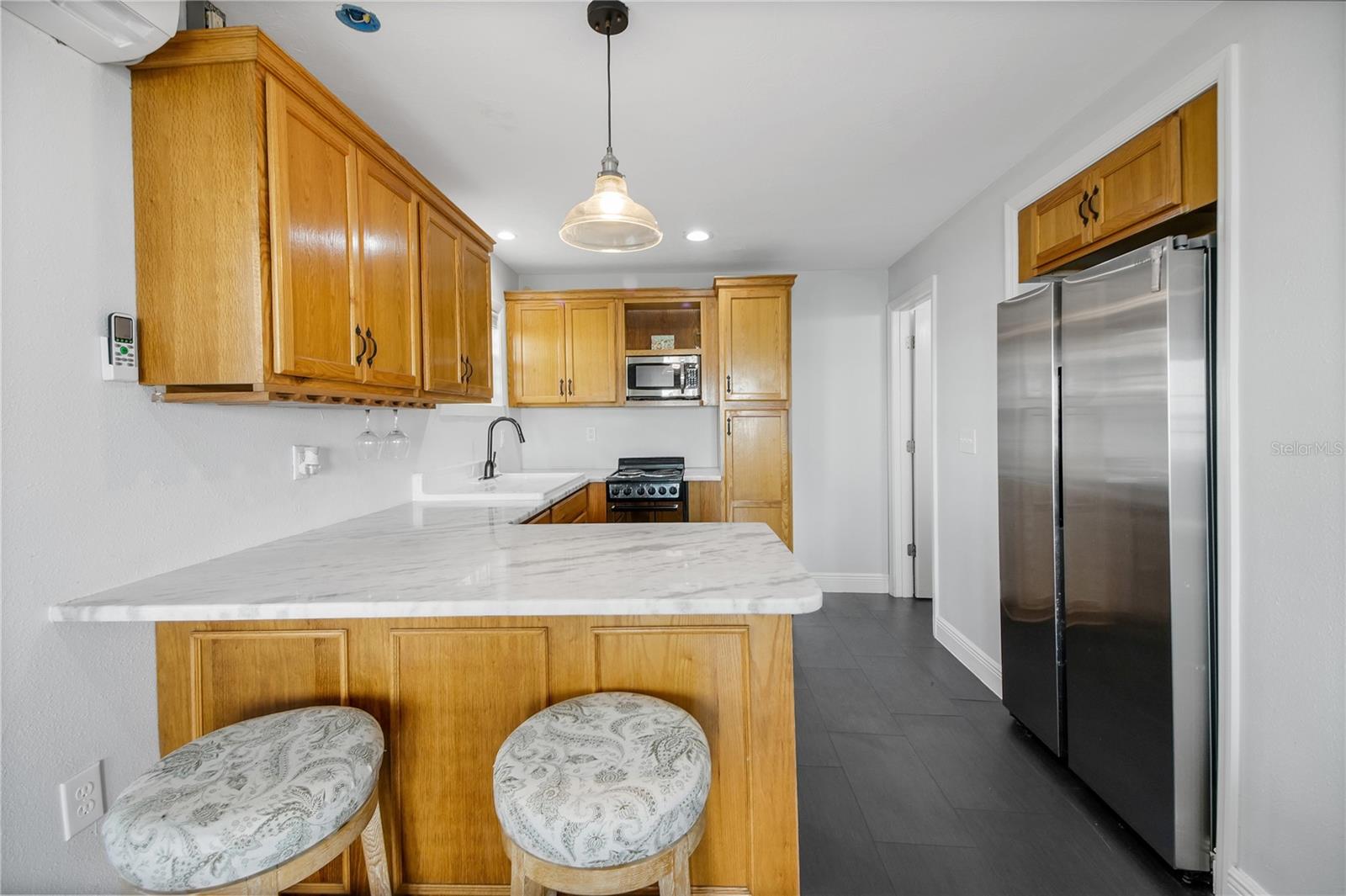 30437 ORANGE DR, LEESBURG, FL, 34748