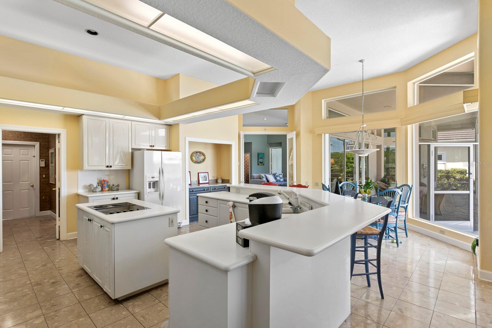 7361 WATERSILK DR, PINELLAS PARK, FL, 33782