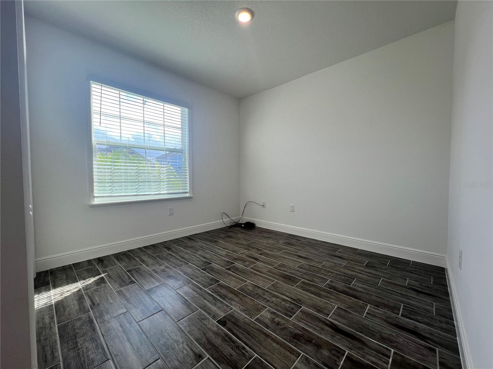 301 JACKSON LOOP, DELAND, FL, 32724