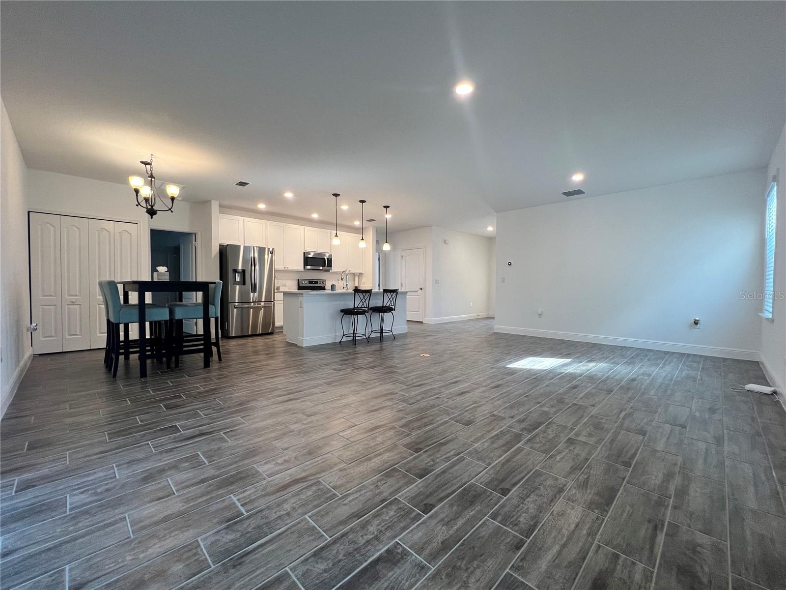 301 JACKSON LOOP, DELAND, FL, 32724