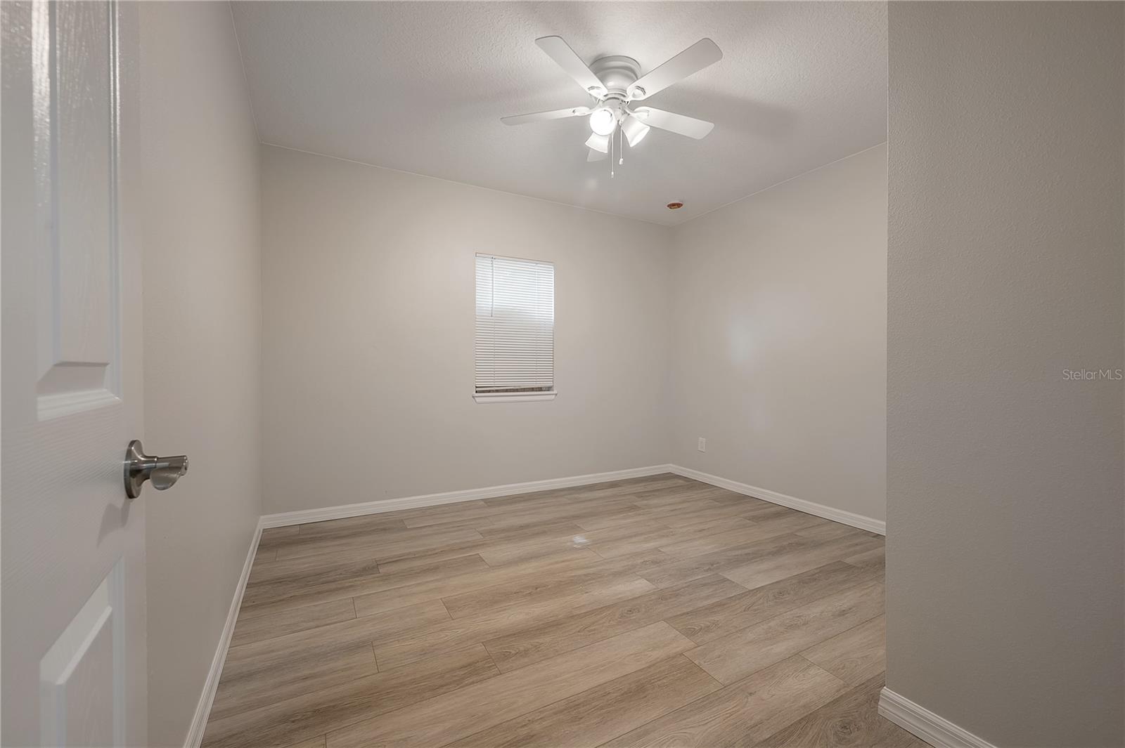 2307 E OSBORNE AVE, TAMPA, FL, 33610