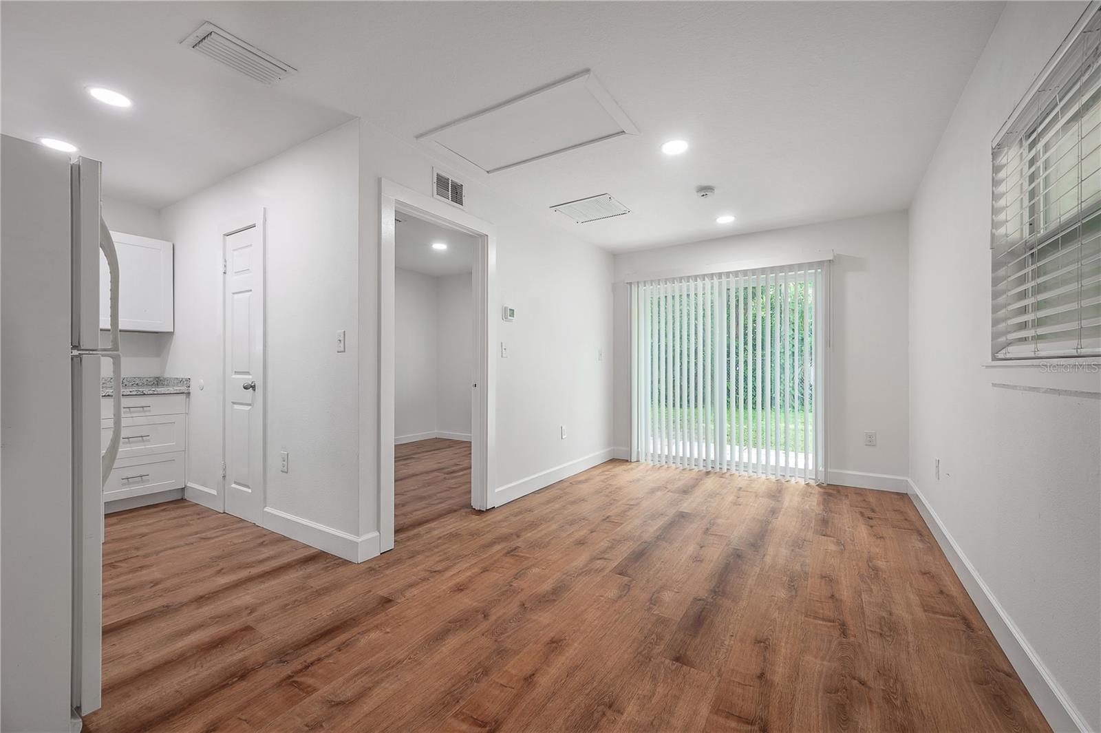 2307 E OSBORNE AVE, TAMPA, FL, 33610