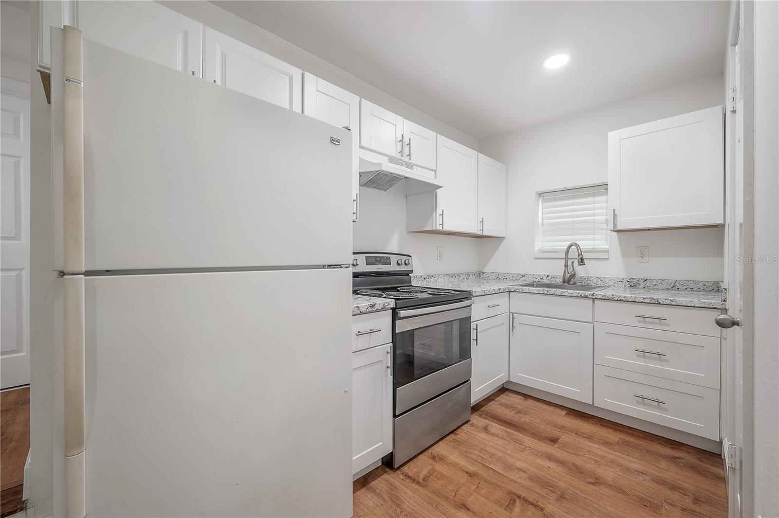 2307 E OSBORNE AVE, TAMPA, FL, 33610