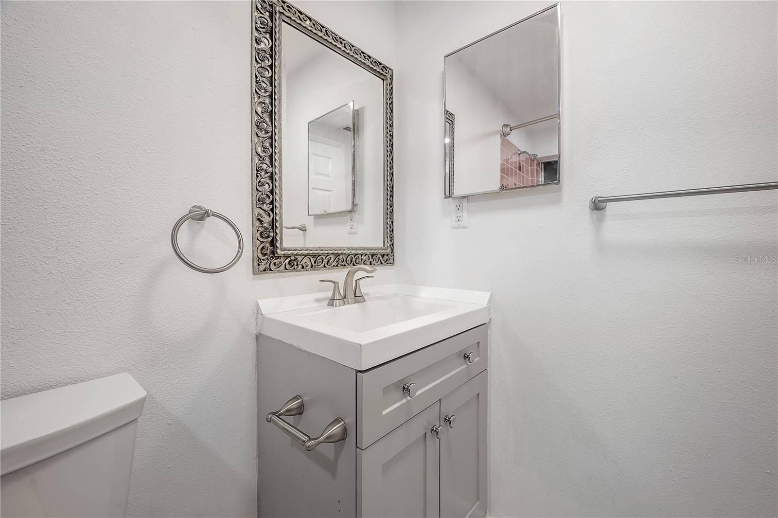 2307 E OSBORNE AVE, TAMPA, FL, 33610