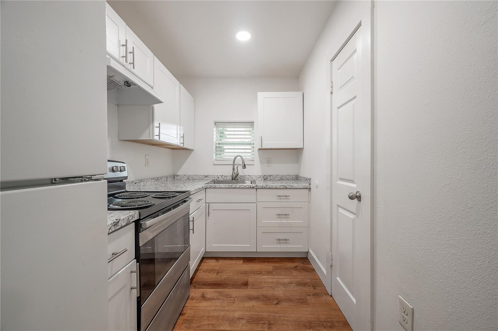 2307 E OSBORNE AVE, TAMPA, FL, 33610