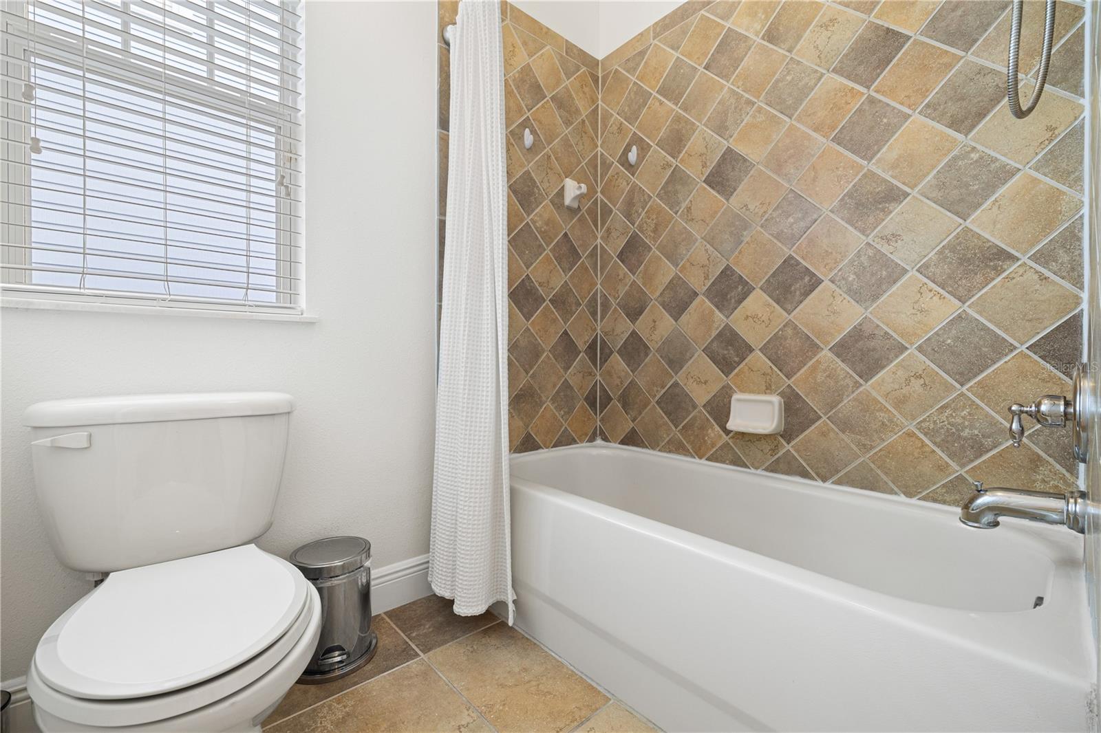 5338 ARDSDALE LN, ORLANDO, FL, 32814