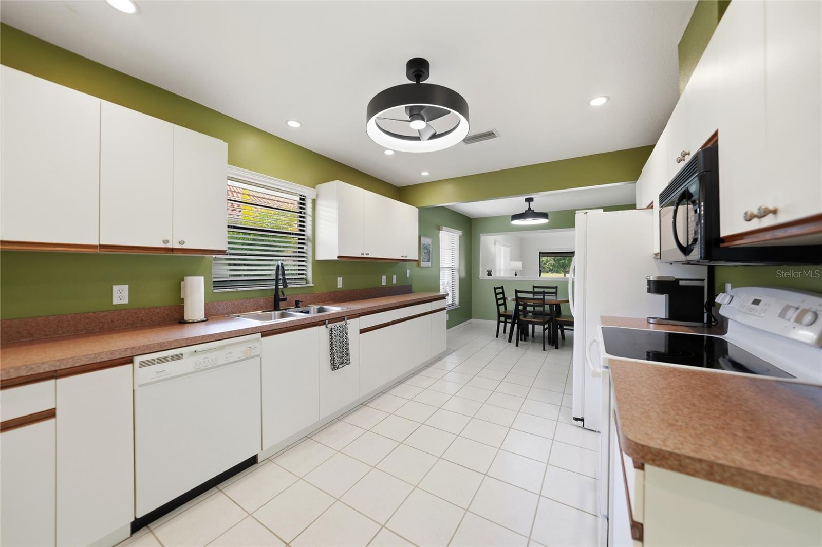 11275 SW COURTNEY DR, LAKE SUZY, FL, 34269