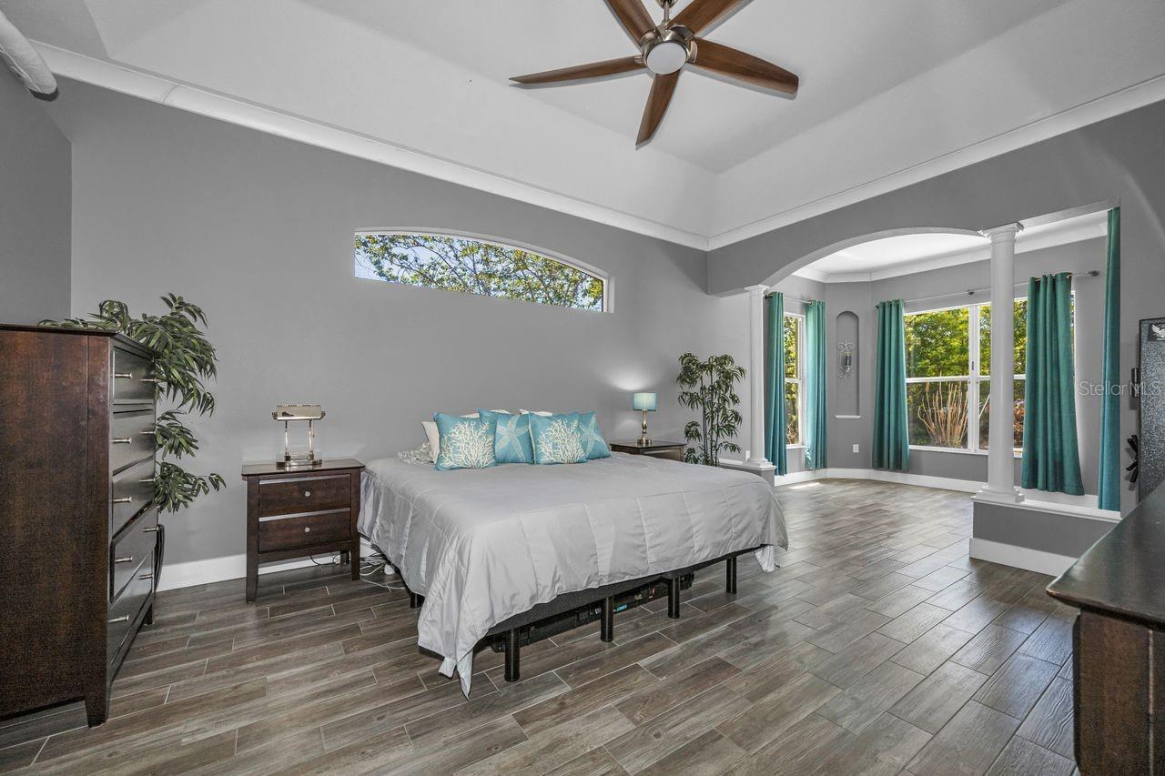 14224 CREEK RUN DR, RIVERVIEW, FL, 33579