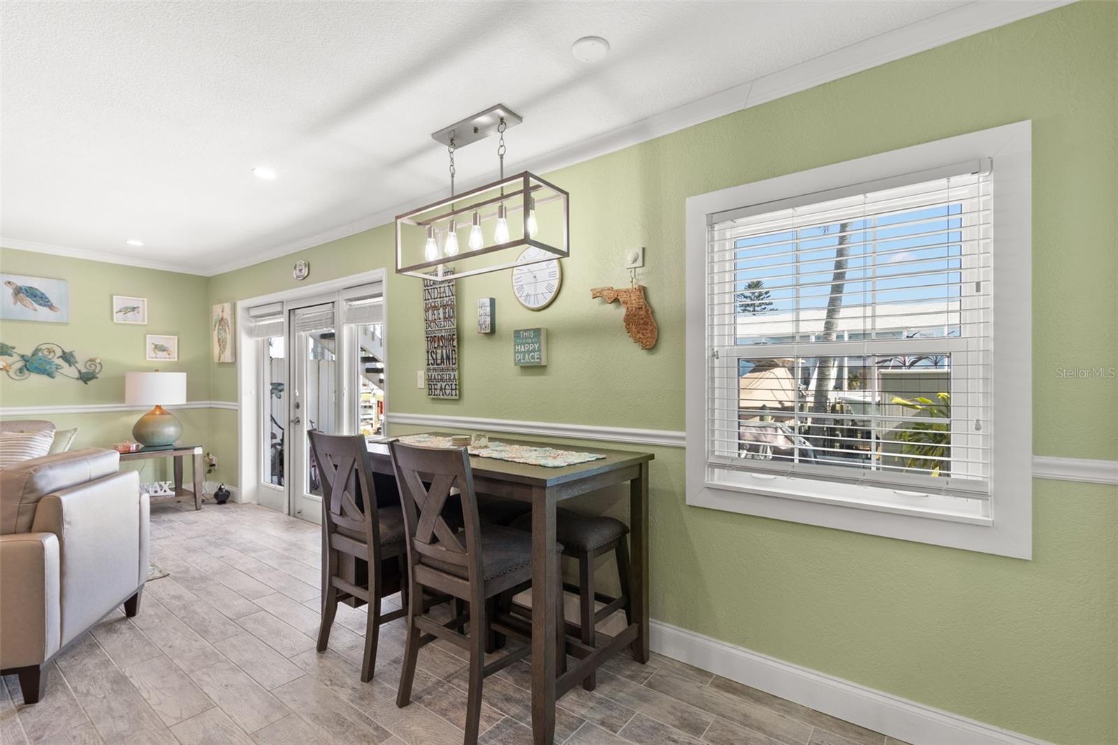 5243 BEACH DR SE #B, ST PETERSBURG, FL, 33705