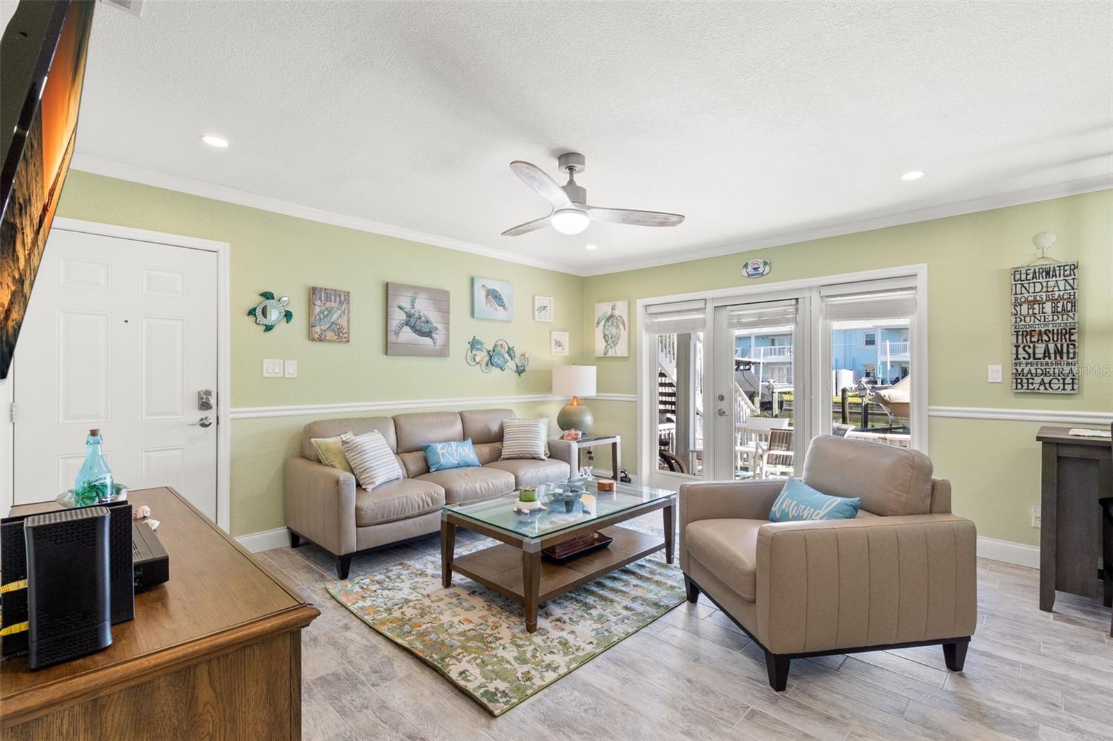 5243 BEACH DR SE #B, ST PETERSBURG, FL, 33705