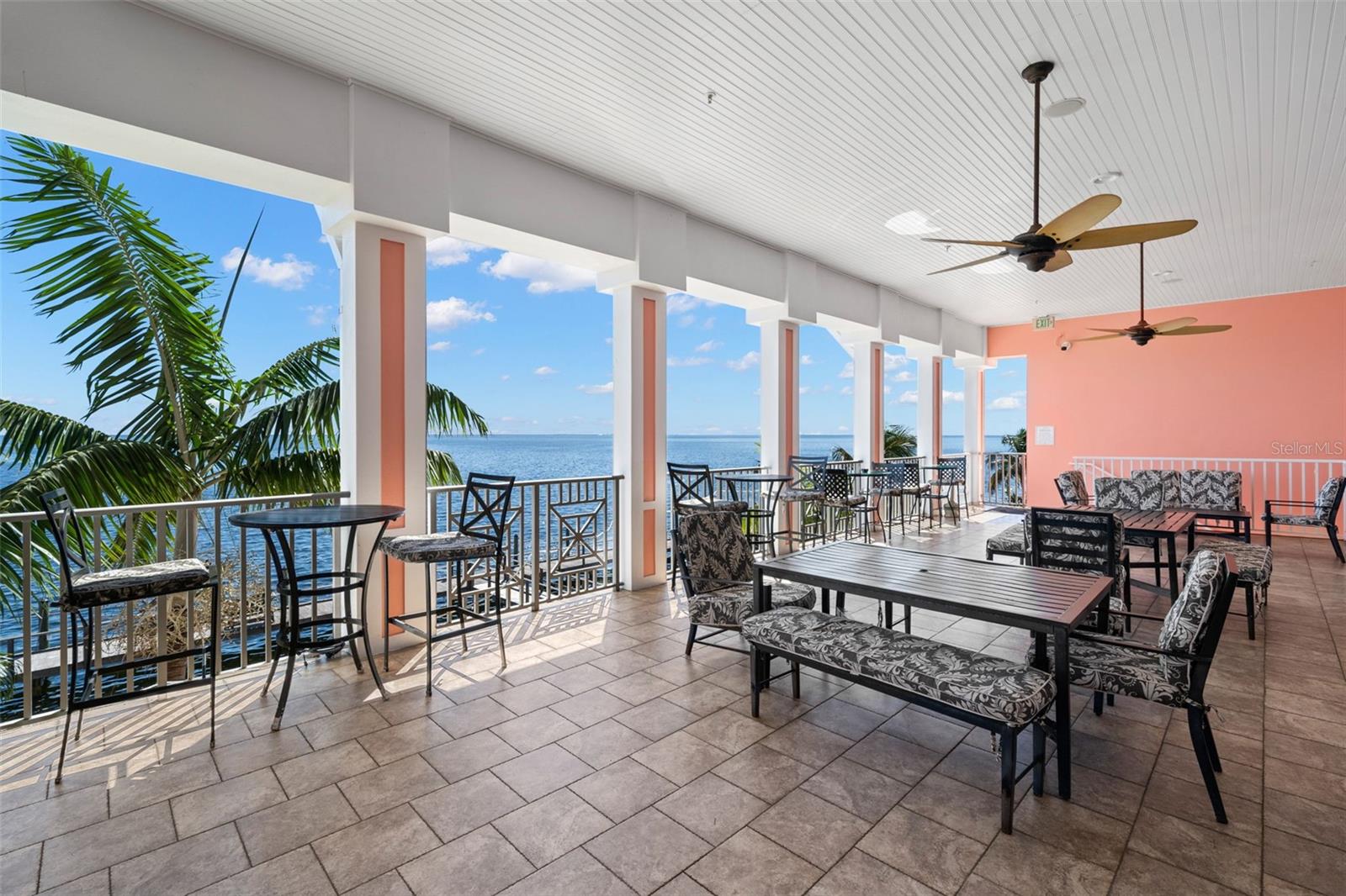 5243 BEACH DR SE #B, ST PETERSBURG, FL, 33705