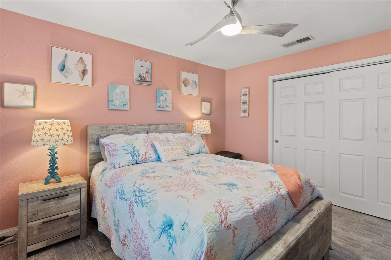 5243 BEACH DR SE #B, ST PETERSBURG, FL, 33705