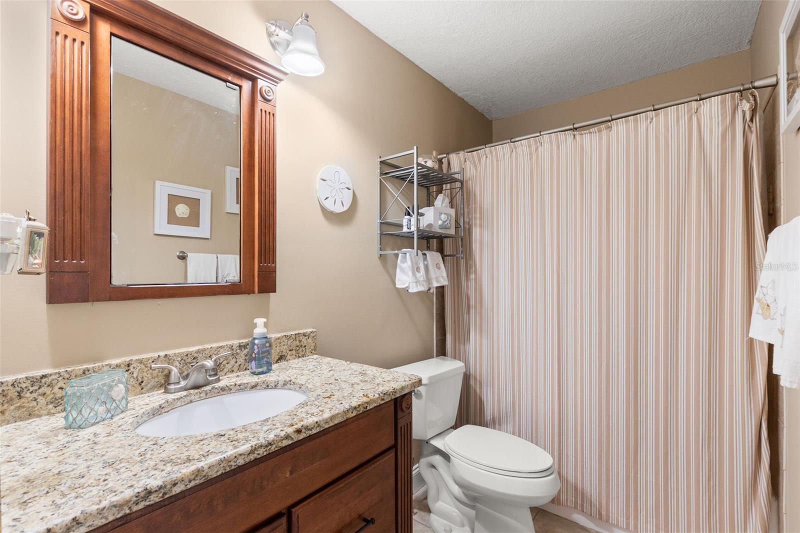 5243 BEACH DR SE #B, ST PETERSBURG, FL, 33705