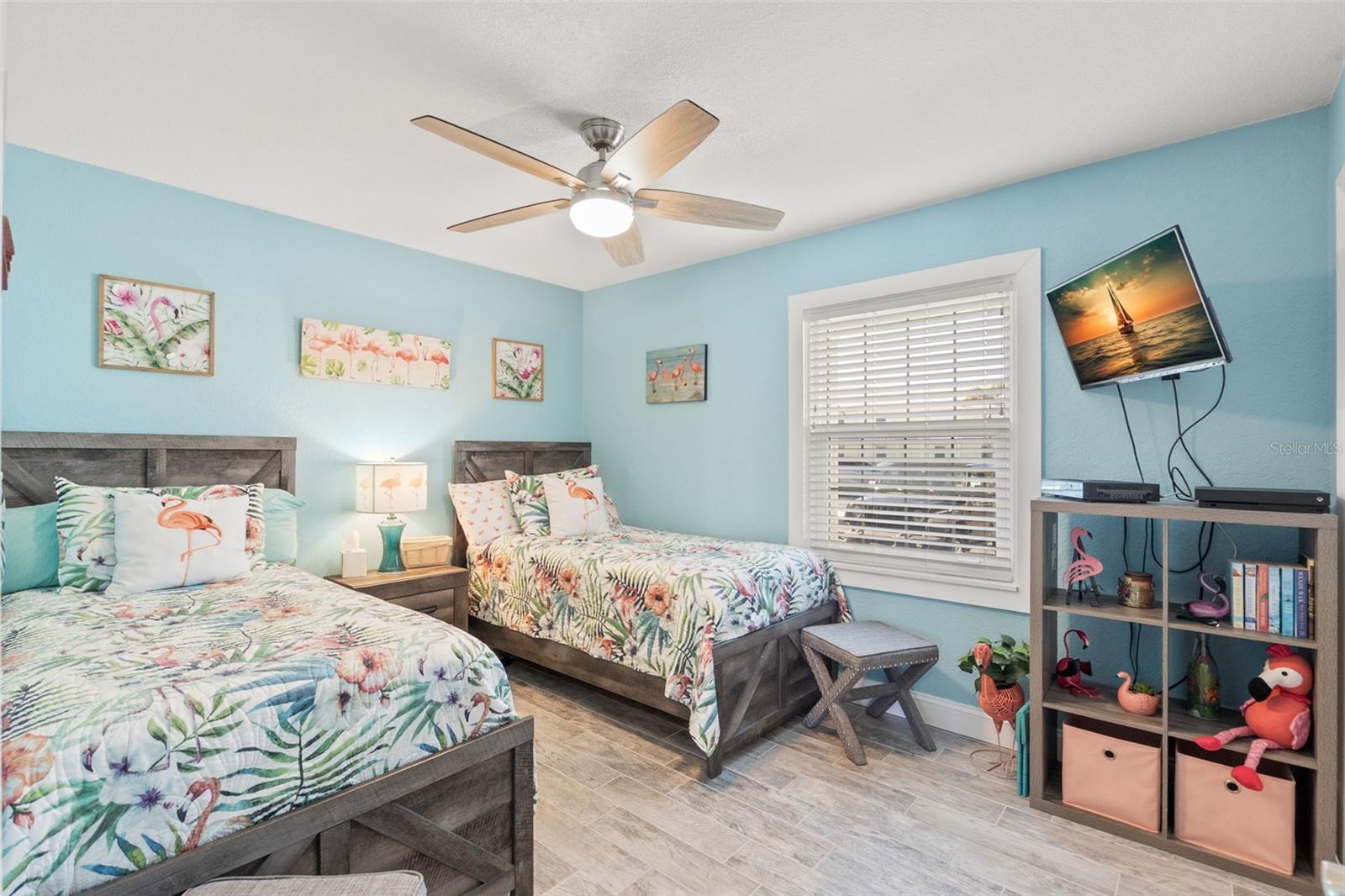 5243 BEACH DR SE #B, ST PETERSBURG, FL, 33705