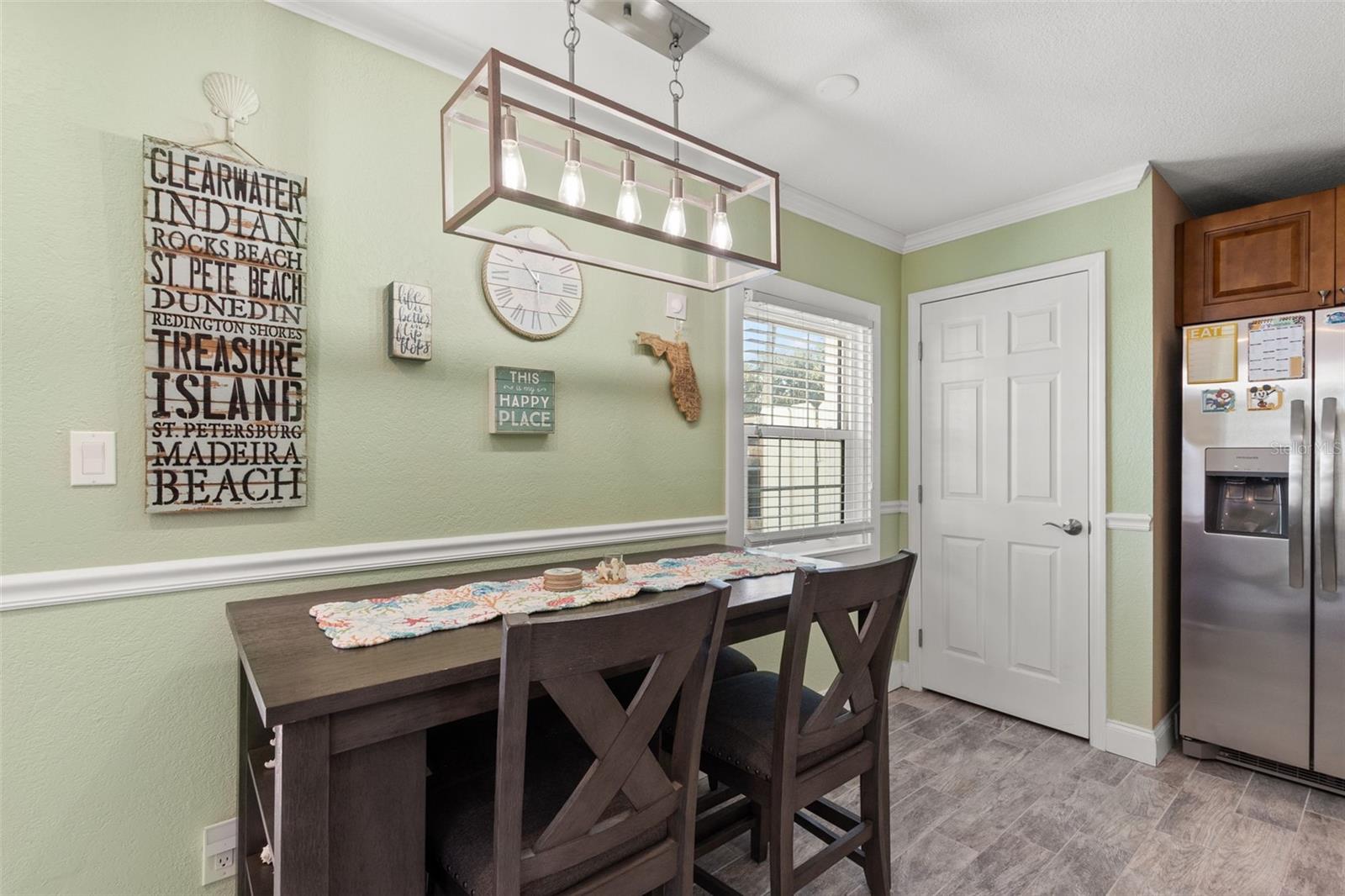 5243 BEACH DR SE #B, ST PETERSBURG, FL, 33705