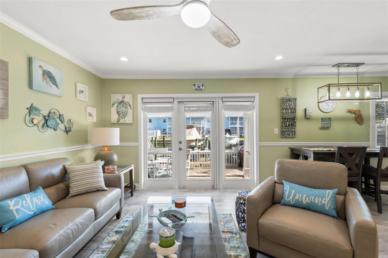 5243 BEACH DR SE #B, ST PETERSBURG, FL, 33705