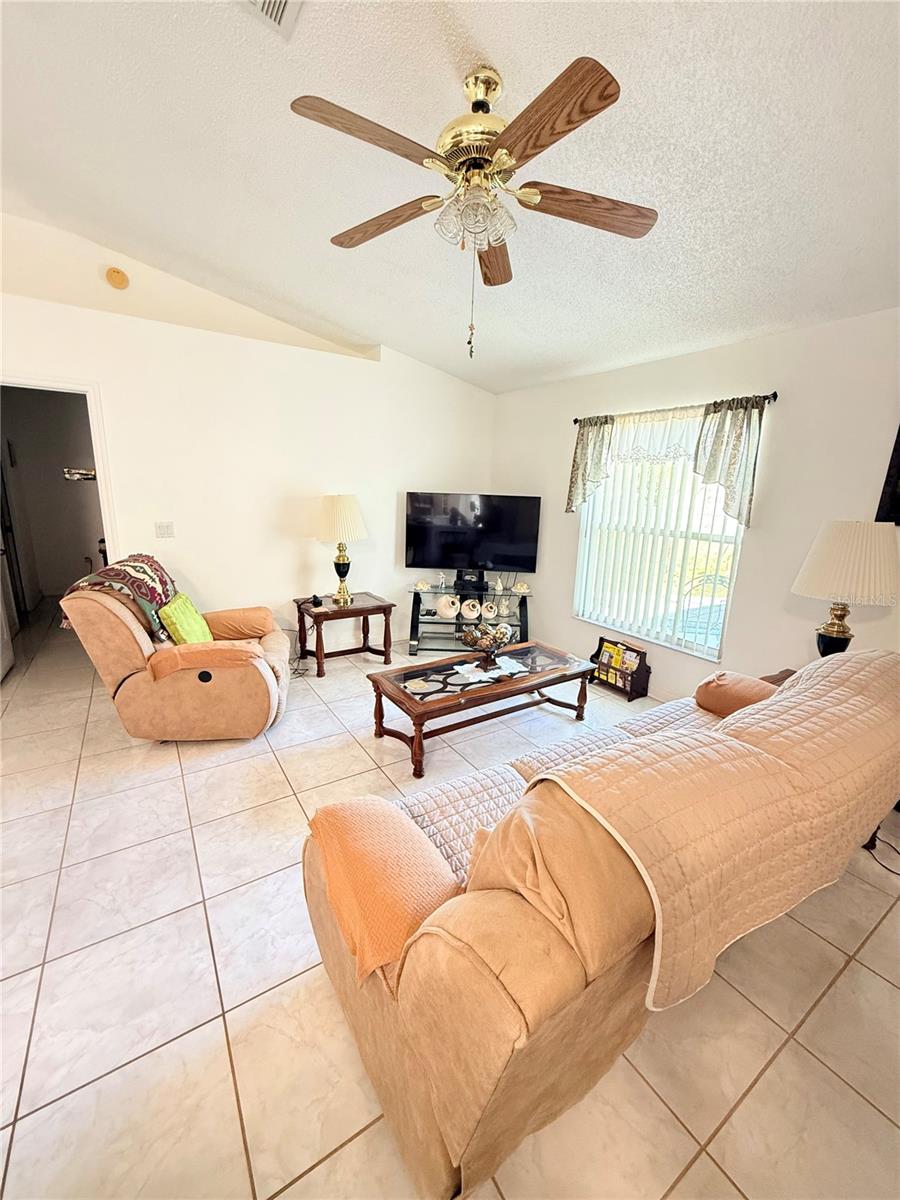 302 MIAMI PL, KISSIMMEE, FL, 34759