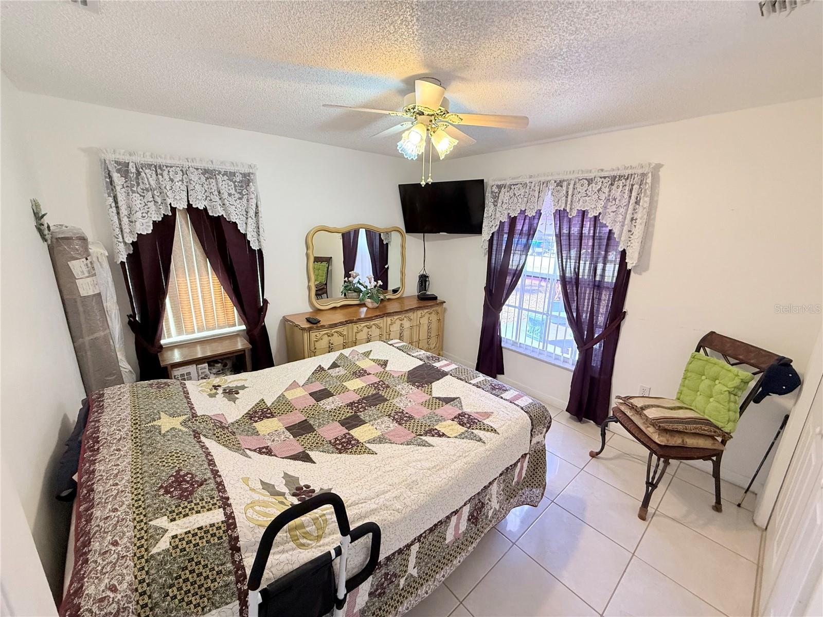 302 MIAMI PL, KISSIMMEE, FL, 34759
