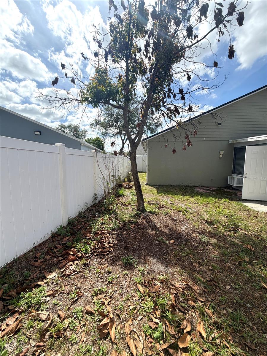 9176 FORT JEFFERSON BLVD, ORLANDO, FL, 32822